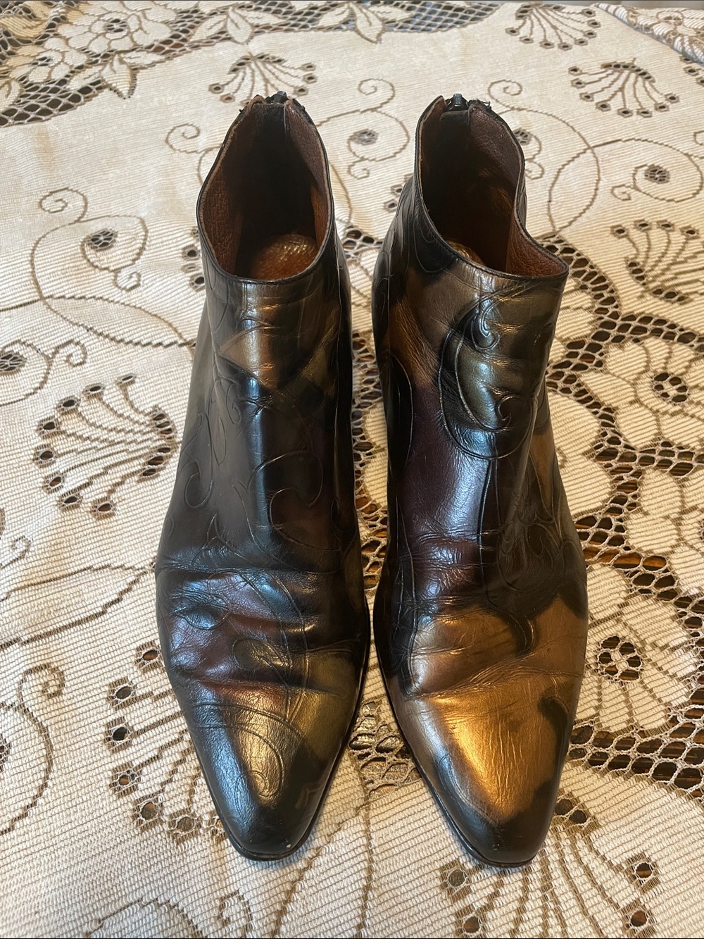 Nordstrom Burnished Brown Earth Tone Leather Embossed Chukka Vintage Zip Boots